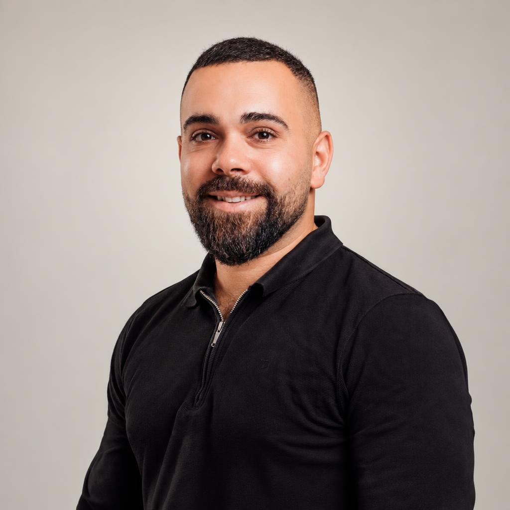Rashid Soubh, Medgrundare Tjust